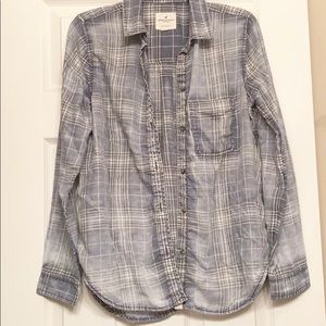 Boyfriend fit button up top/ flannel